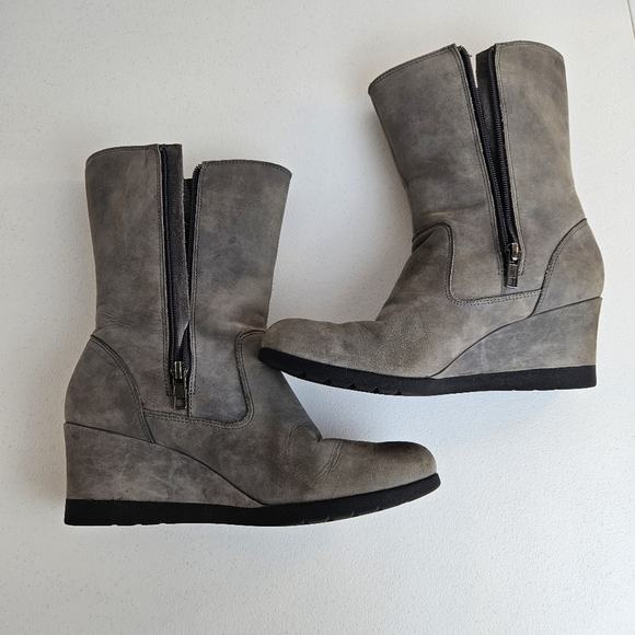 UGG Joely Wedge Side Zip Waterproof Women's Gray Wedge Boots 7.5 - Picture 8 of 16